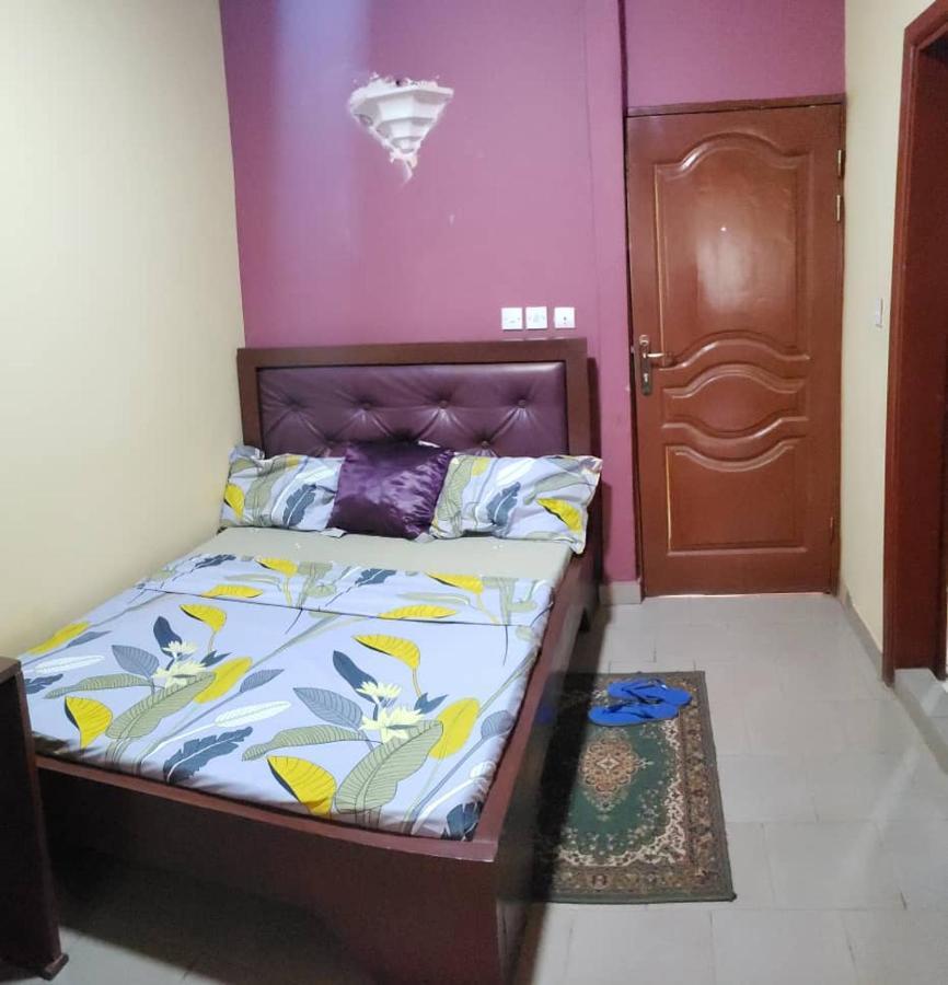Britannia Hotel Cmr Yaoundé エクステリア 写真